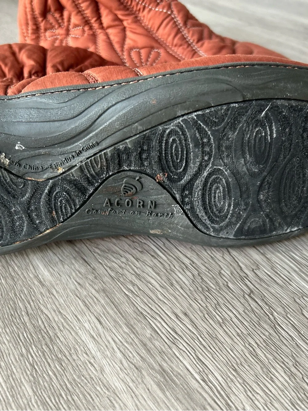 Acorn Quilted Slipper Booties